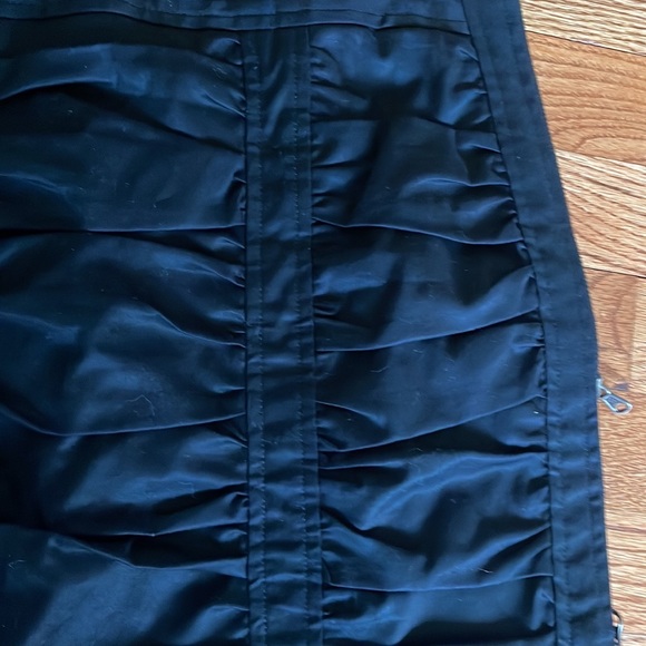 Nanette Lepore Skirt Black Ruched Lined Side Zippers Great Design Sz 8 PERFECT - Picture 3 of 8